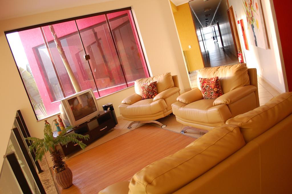 Três Lagoas Real Palace Hotel מראה חיצוני תמונה